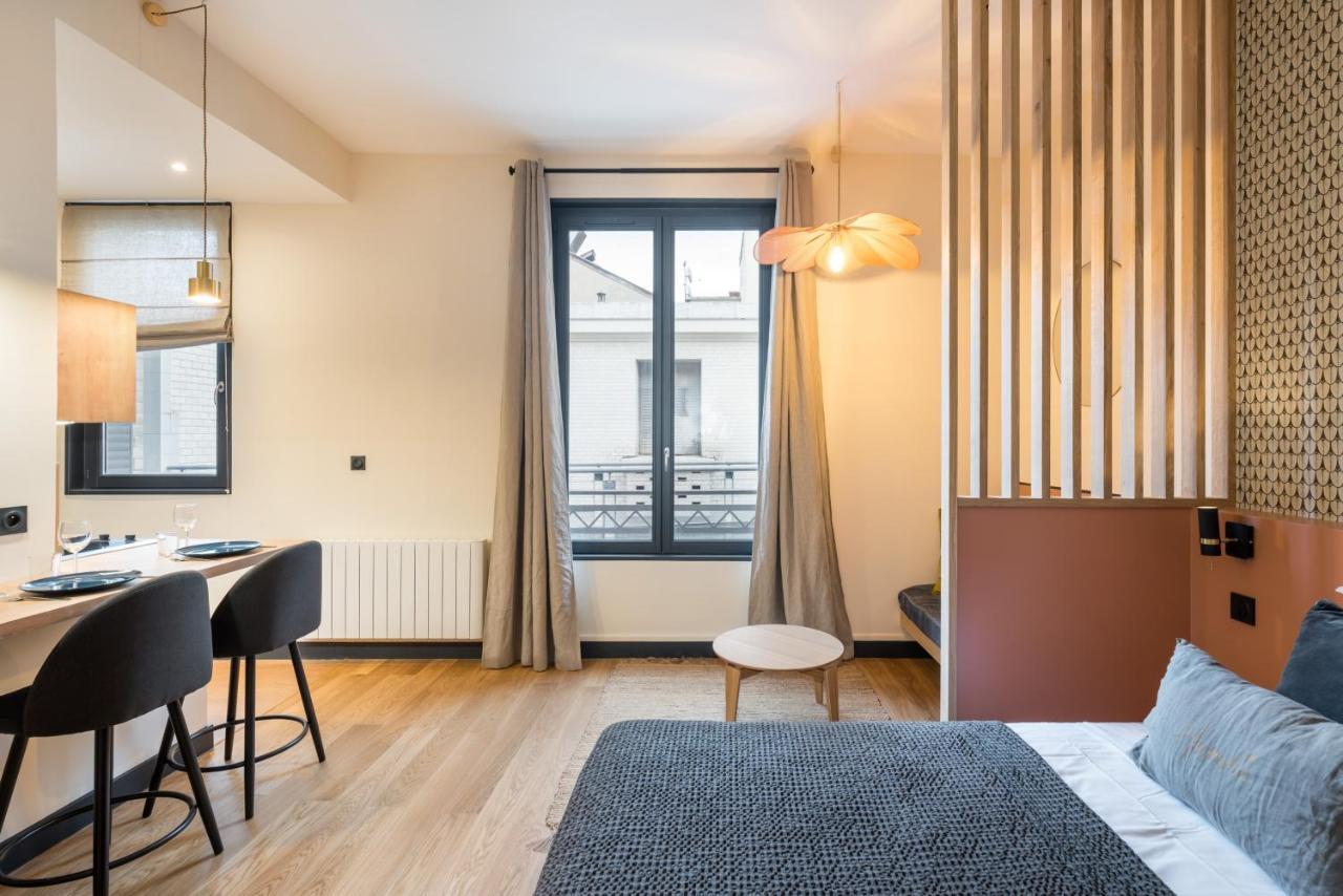 Honore - Suite Arbre Sec Лион Экстерьер фото